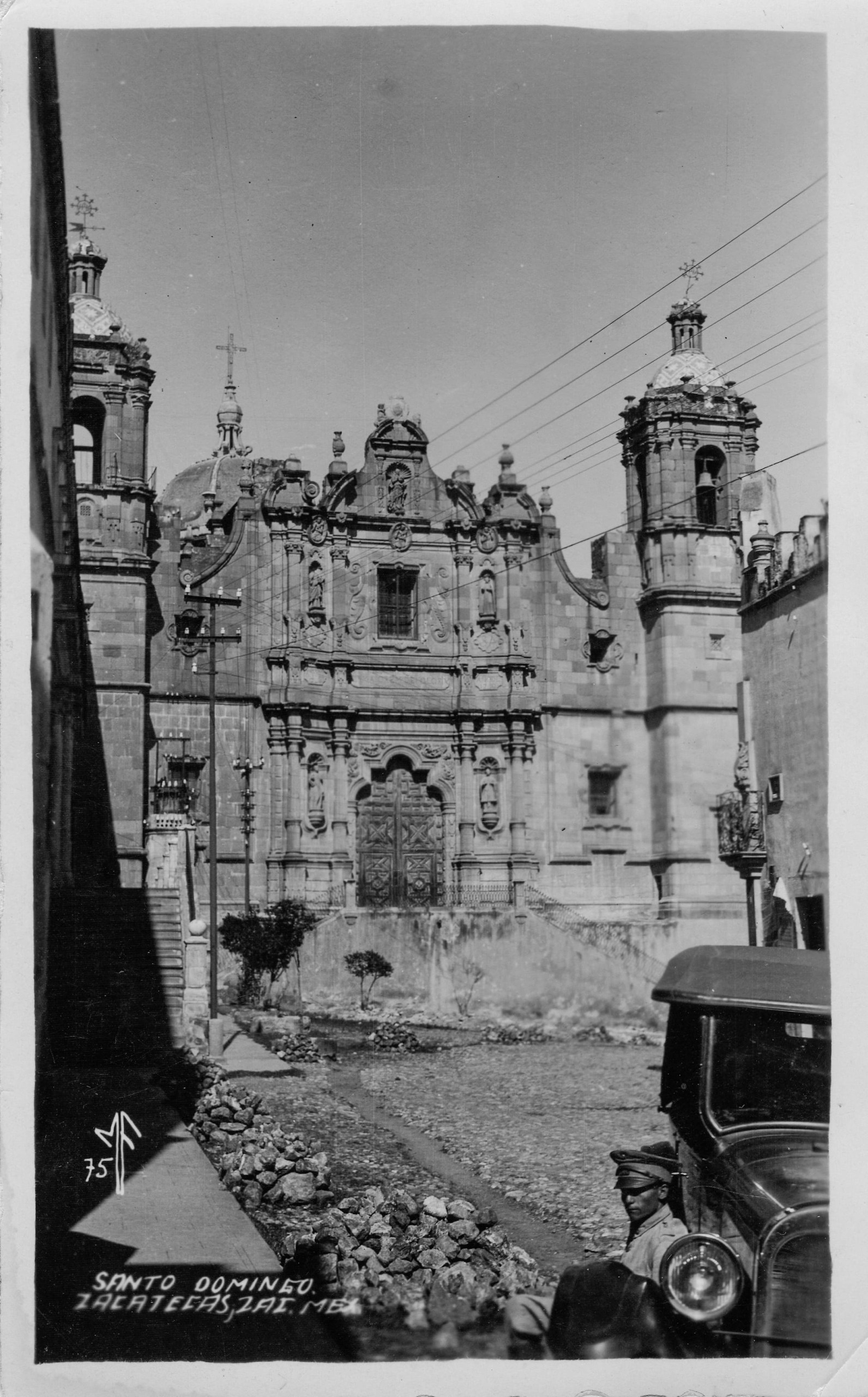 Templo de Santo Domingo y entorno urbano, finales de la década de 1930