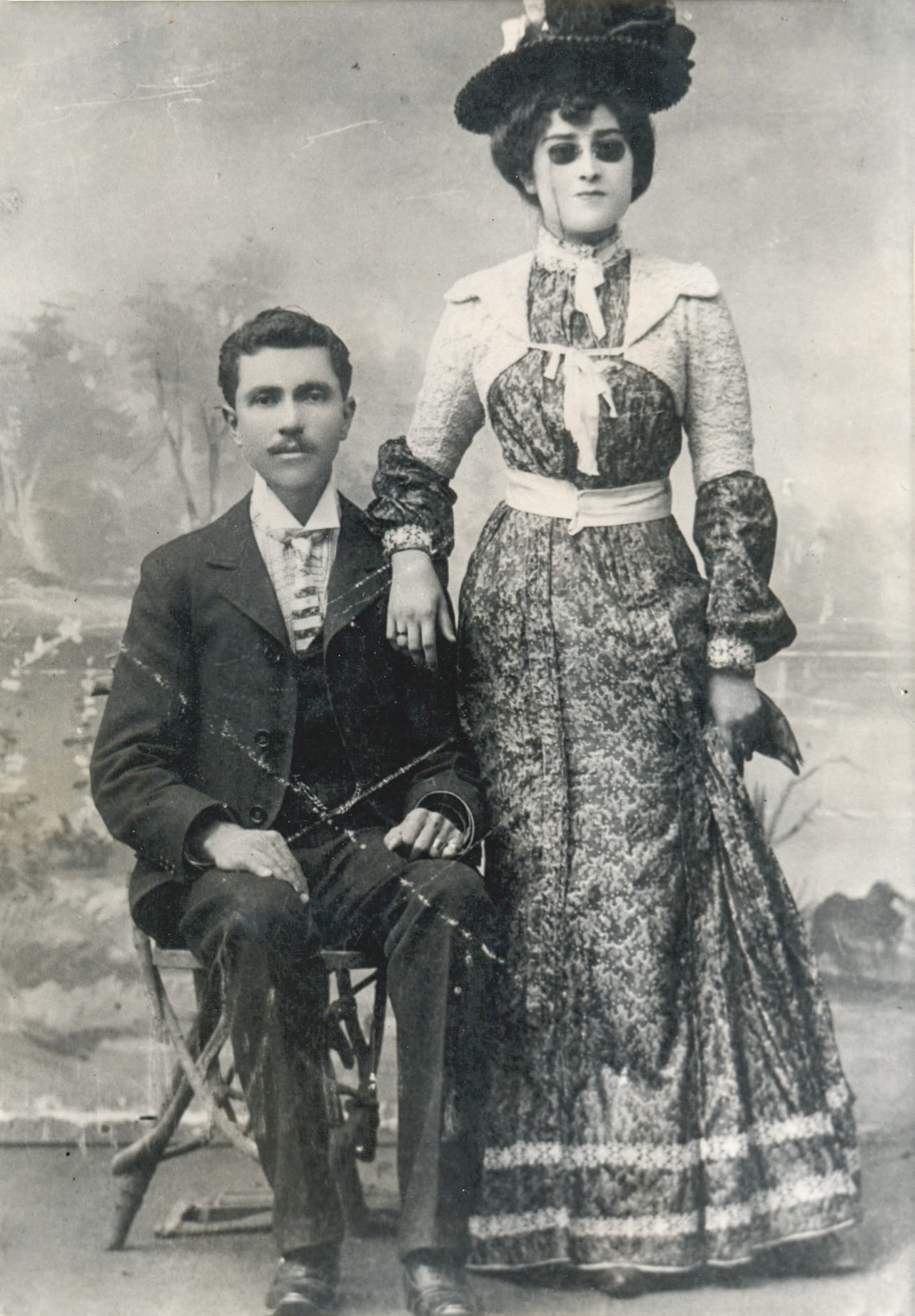 Retrato matrimonial de Javier Francisco Márquez Reveles y Antonia Iturraga Frausto, 1902